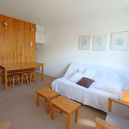 6 Personnes Avec Balcon Et Kitchenette Equipee A Piau-engaly - Fr-1-457-190 * Le Plan (Hautes-Pyrenees)