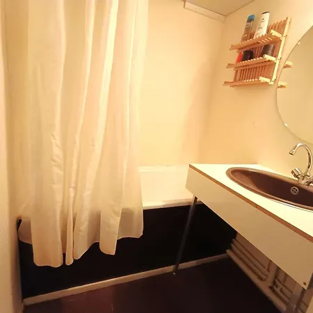 6 Personnes Avec Balcon Et Kitchenette Equipee A Piau-engaly - Fr-1-457-190 Lejlighed Le Plan (Hautes-Pyrenees)